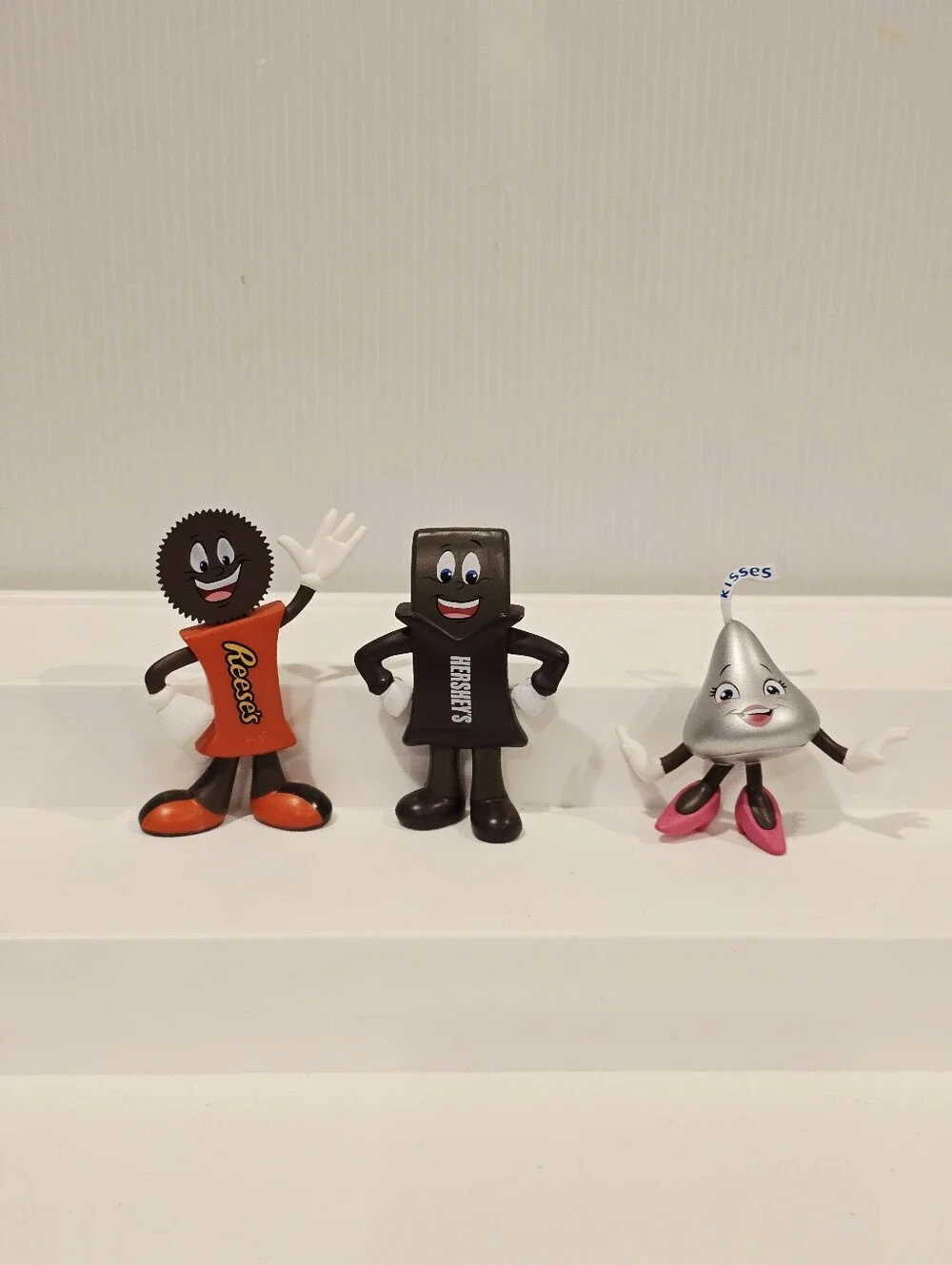 Hersey Park Bendable Figures Hersey Milk Chocolate Souvenir Character Set